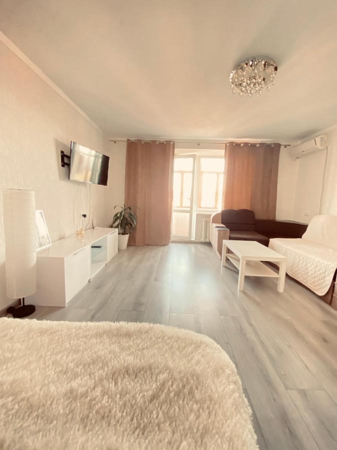 5 Minutes To The City Center Nikolayev Εξωτερικό φωτογραφία