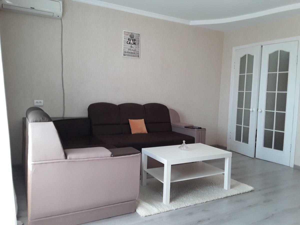 5 Minutes To The City Center Nikolayev Εξωτερικό φωτογραφία